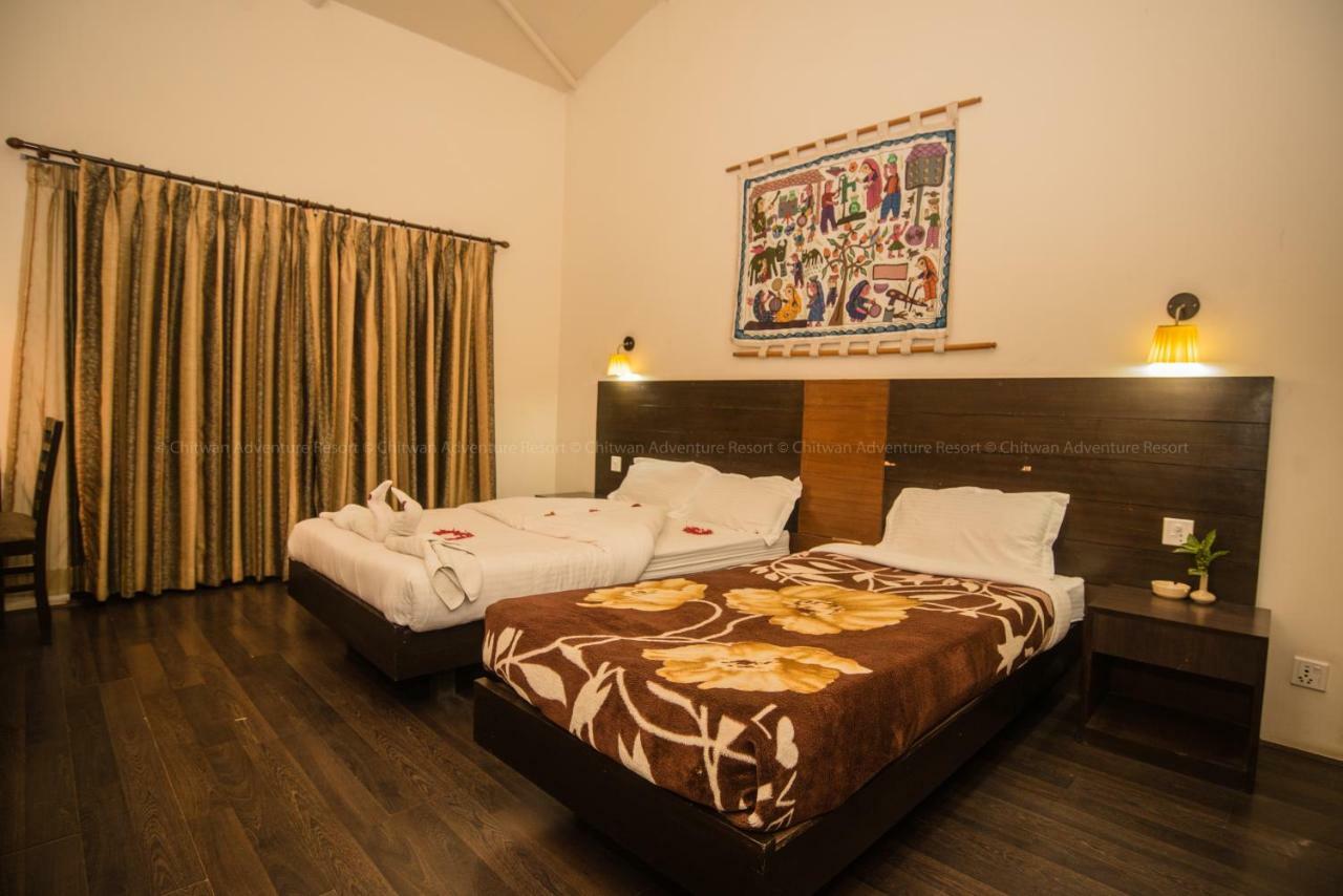 Chitwan Adventure Resort Sauraha Kültér fotó